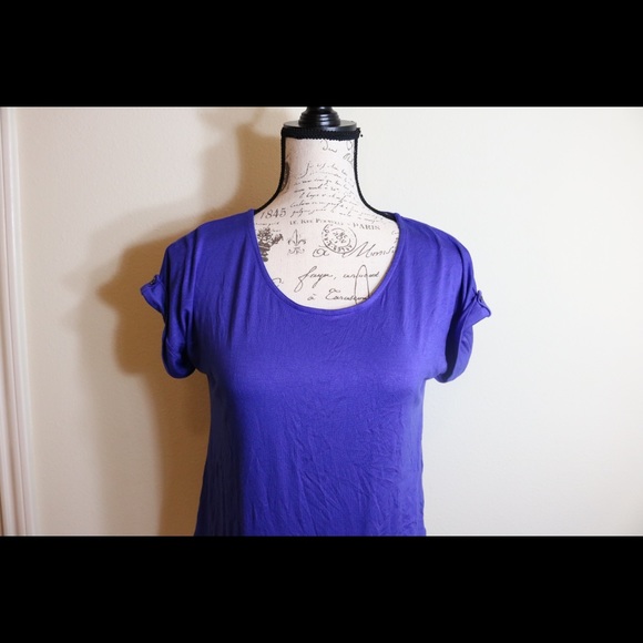 New with tags button sleeve royal blue loose top - Picture 5 of 8